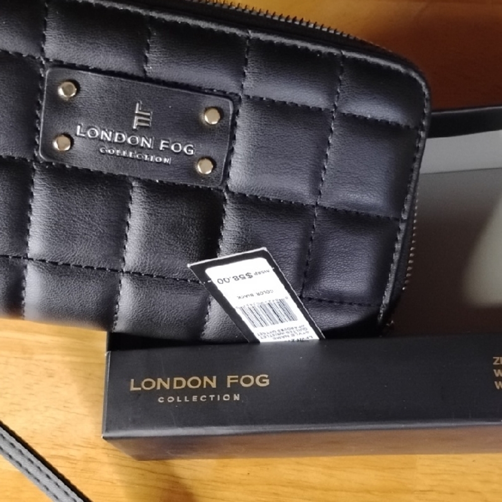 London Fog Black Quilted Wallet